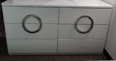 Спальные гарнитуры: Спальный гарнитур, Б/у, Турция, Самовывоз, цвет - Белый at lalafo.kg — 4 Спальные гарнитуры: Спальный гарнитур, Б/у, Турция, Самовывоз, цвет - Белый — 4