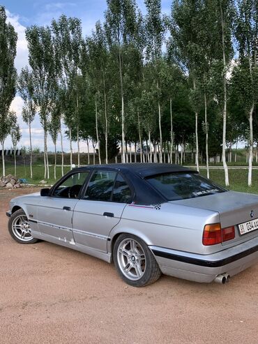 продаю аварийный авто: BMW 5 series: 1990 г., 2.5 л, Механика, Бензин, Седан