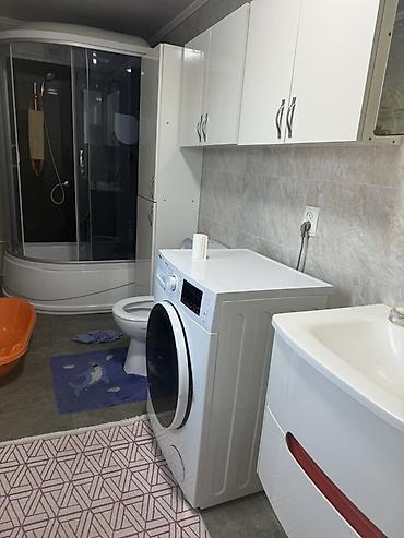 Продажа коттеджей и домов: Продается жилой дом с большим участком и бассейном. Характеристики: - — 14