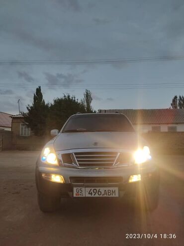 авто машна: Ssangyong Rexton: 2002 г., 2.9 л, Механика, Дизель, Внедорожник