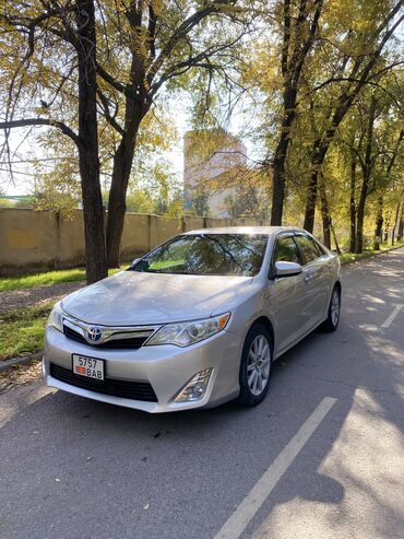 Toyota: Toyota Camry: 2012 г., 2.5 л, Вариатор, Гибрид, Седан