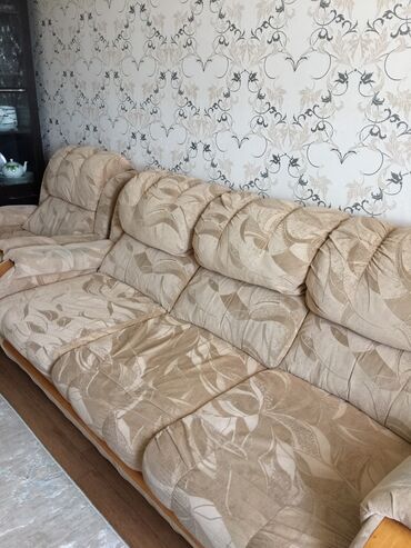 угловой диван с креслом раздвижной: 1 диван 2 кресла . Один диван раздвижной