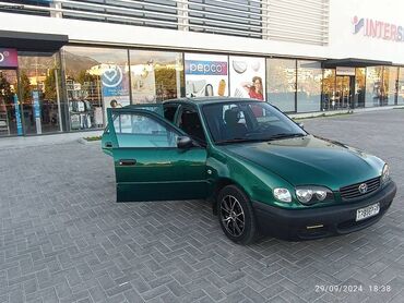 Toyota: Toyota Corolla: 1.4 l. | 2002 έ. Λιμουζίνα — 2