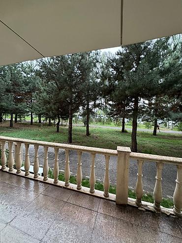 Продажа офисов: Продажа офисов 202 м², С ремонтом, Многоэтажное здание, 1 этаж — 3