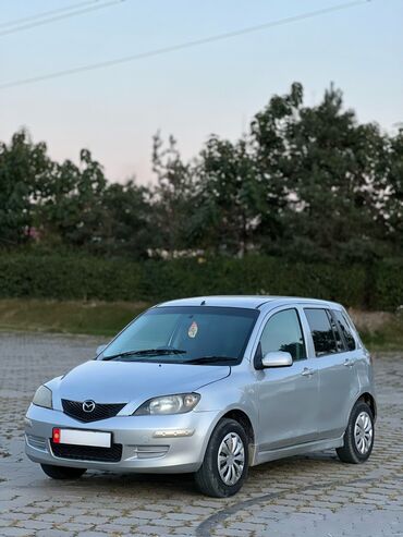 демио: Mazda Demio: 2003 г., 1.3 л, Автомат, Бензин, Хетчбек