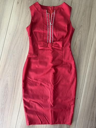 donna line: BALAŠEVIĆ Elegantna crvena haljina bez rukava, kroja olovka (midi — 1