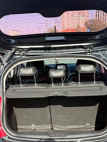 shevrolet lacetti: Chevrolet Spark: 2016 г., 1 л, Автомат, Бензин, Хэтчбэк — 3