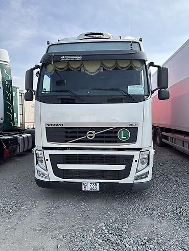 Тягачи: Тягач, Volvo, 2012 г., Тентованный — 2