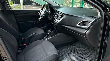 spark 2017: Hyundai Solaris: 2018 г., 1.6 л, Типтроник, Бензин, Седан — 5