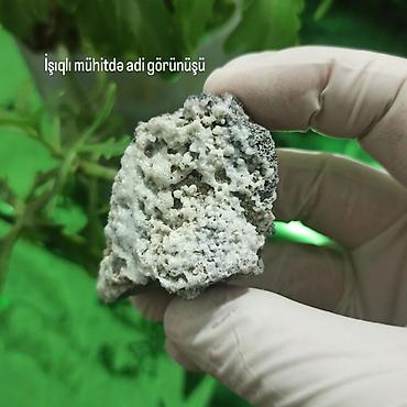 Digər kolleksiyalar: UV Parlayan Təbii Daş Satılır – Kolleksiya üçün Nadir Kristal 💎 — 2