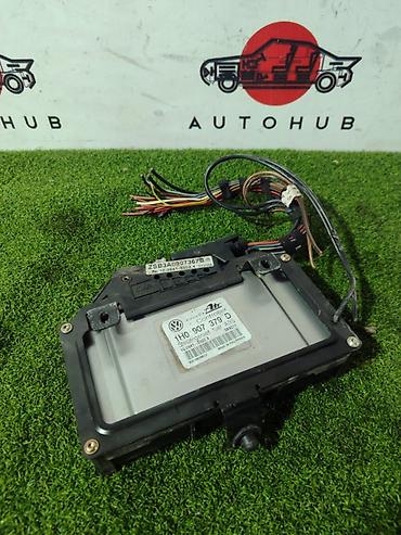 Блок управления ABS для Volkswagen Passat B4 1.8 MONO, 1996 г. -