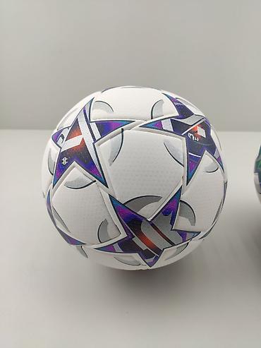 Toplar: Futbol topu "Liga Champion". keyfiyyetli futbol topu. Metrolara və — 2