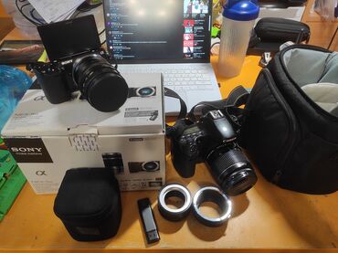 canon 60d: Продам 2 камеры В комплекте: Sony nex 5r Имеет touchscreen крутой