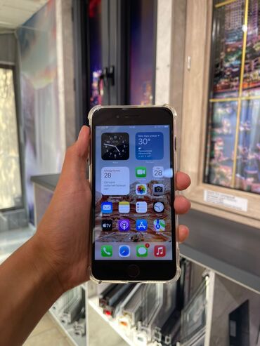 экран на телефон: IPhone 7 Plus, Б/у, 128 ГБ, Черный, Чехол, 98 %