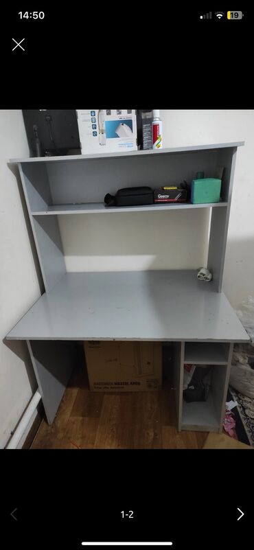большой шкаф: Компьютерный Стол, цвет - Серый, Б/у