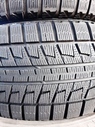 Шины: Шины 225 / 50 / R 16, Зима, Б/у, Комплект, Япония, Bridgestone