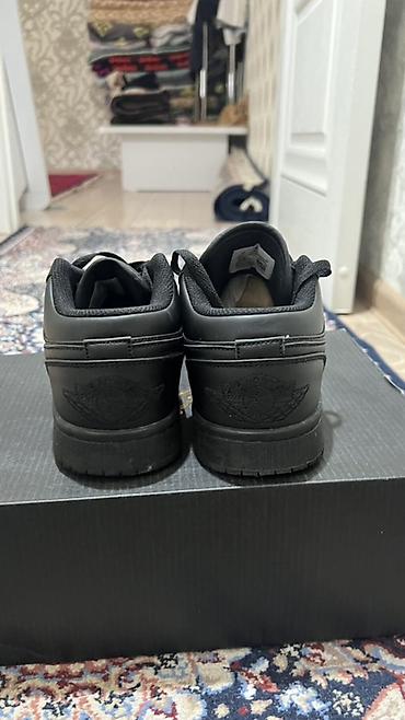 aj1: Air Jordan 1 Low, полностью чёрные (Triple Black) - Оригинальный — 3