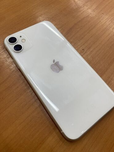 Apple iPhone: IPhone 11, Б/у, 64 ГБ, Белый, 81 %