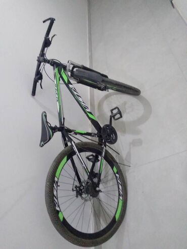 qaçış velosipedi: İşlənmiş Şəhər velosipedi Vista, 29", sürətlərin sayı: 7, Ünvandan götürmə