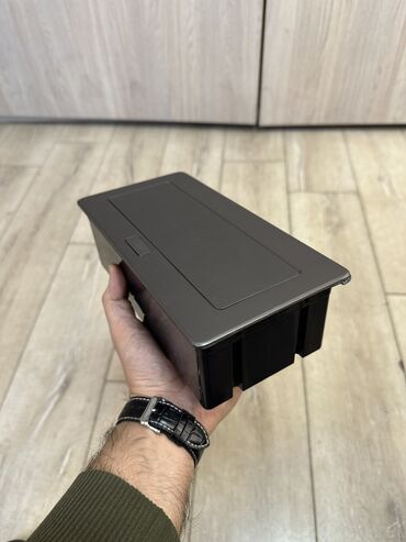Rozetkalar: Masa içi rozetka (floorbox) Anbardan satış olduğu üçün qiymətlər çox — 8