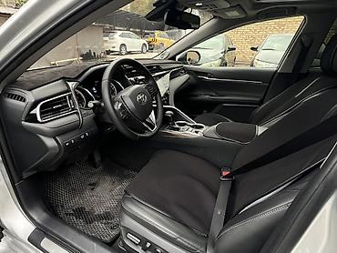 akura mdx: Toyota Camry: 2019 г., 2.5 л, Автомат, Гибрид, Седан — 9
