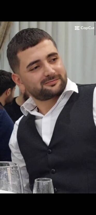 Əməkdaş axtarışı (vakansiyalar): Bakıda yaşayıram Yaşadıgım yerə qeydiyyatdıyam Sürücülük vəsiqəsi (