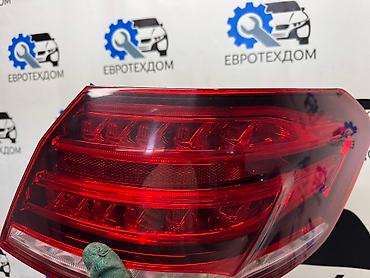 Стоп-сигналы: Задний правый стоп-сигнал Mercedes-Benz 2013 г., Б/у, Оригинал, Германия — 6