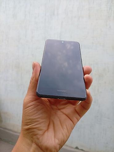 Уюлдук телефондор жана аксессуарлар: Смартфон Sharp (серия Aquos) - Безрамочный дизайн с узкими рамками — 1