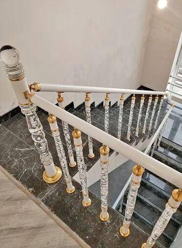 Pilləkən məhəccərləri: Yeni Pilləkən məhəccəri, Paslanmaz polad, Pulsuz çatdırılma — 28