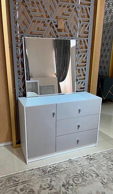 Спальные гарнитуры: Спальный гарнитур, Двуспальная кровать, ДСП, цвет - Белый — 9