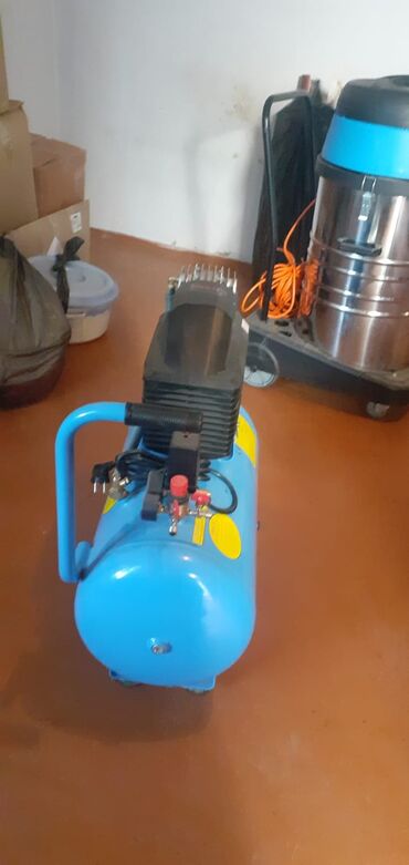 Другие товары для дома и сада: Hava kompressoru satilir. Omax firmasıdir. Yenidir. Real alıcıya