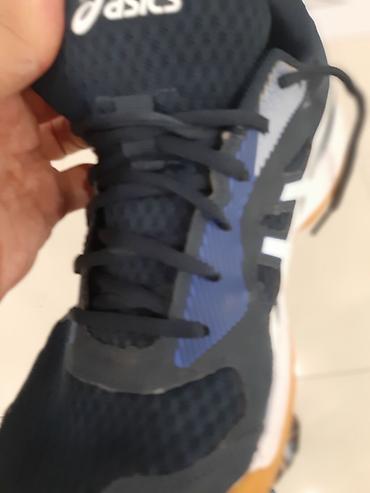 asics кроссовки: Orijinal Asics krossovkaları. Əla vəziyyətdədir — 3