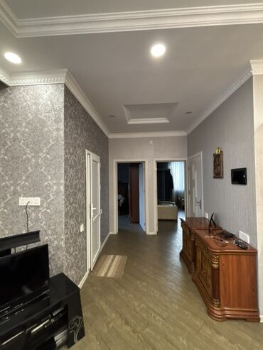 Həyət evləri və villaların satışı: 7 otaqlı, 340 kv. m, Kredit yoxdur, Yeni təmirli — 28