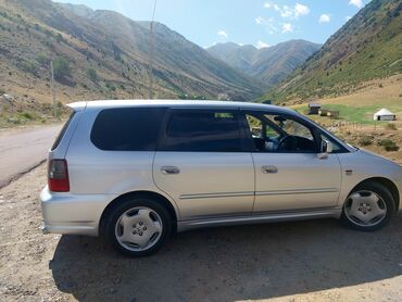 купить зимнюю резину в бишкеке: Honda Odyssey absolutely г2002 об2.3 4wd полноприводный.в достойном