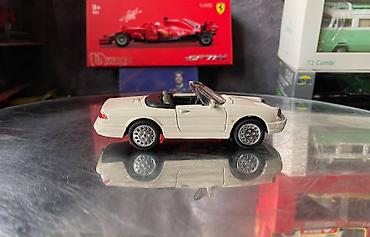 Avtomobil modelləri: Коллекционная модель Alfa Romeo Spider crème 1989 NewRay Scale 1:43 — 7