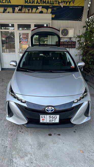 тойота prius: Toyota Prius: 2021 г., 1.8 л, Вариатор, Электромобиль, Хэтчбэк