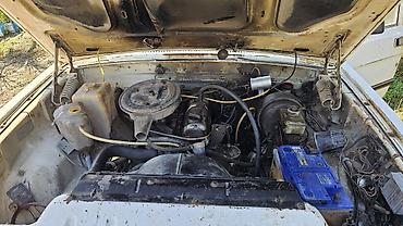 QAZ: QAZ 3110: 2.4 l | 1998 il Sedan — 8