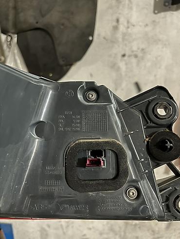 bmw x5 stop: Cütü nün qiymətidir.BMW arxa stop fənərləri komplekti - Marka/model — 5