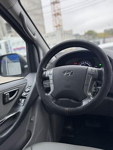 transporter multivan: Hyundai H-1: 2020 г., 2.5 л, Автомат, Дизель, Минивэн — 4