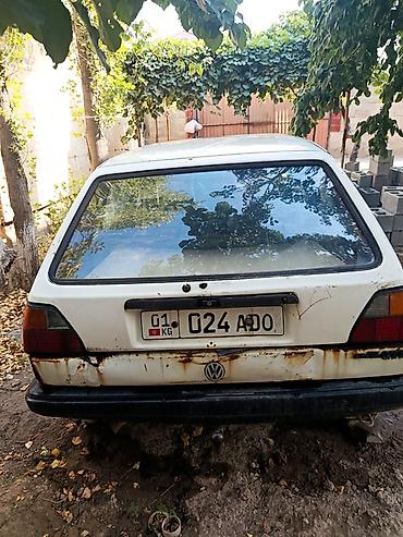 golf b4: Volkswagen Golf: 1988 г., 1.8 л, Механика, Бензин, Хэтчбэк — 3