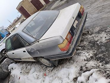 Audi: Audi 100: 1987 г., Седан — 3