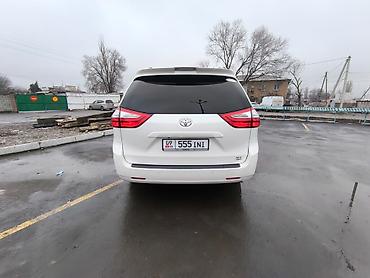 Toyota: Toyota Sienna: 2018 г., 3.5 л, Автомат, Бензин, Минивэн — 4