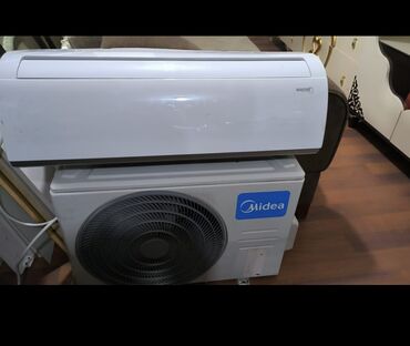 Midea 45 kv kondisioner ideal veziyetde teze kimi az iwlenib 380 AZN