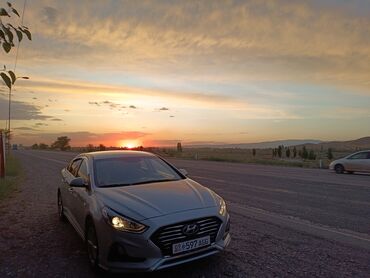 фары на сонату: Hyundai Sonata: 2018 г., 2 л, Типтроник, Газ, Седан