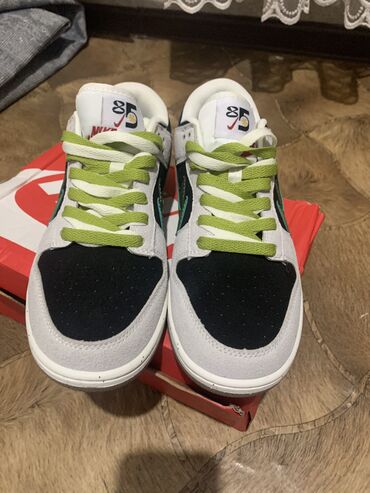 li ning зимние кроссовки: Somewhere fruits panic nike so grey and green Suspect Summo