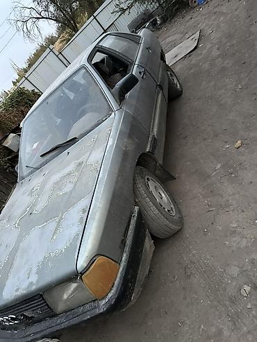 мерседес запчасти бишкек: Audi 100: 1990 г., Седан — 3