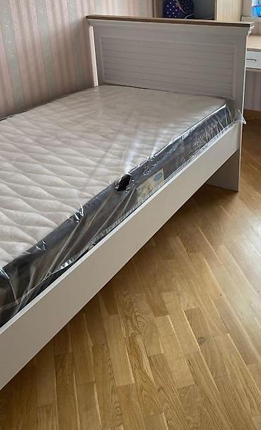 İşlənmiş, Təknəfərlik çarpayı, Bazasız, Matras ilə, Siyirməsiz