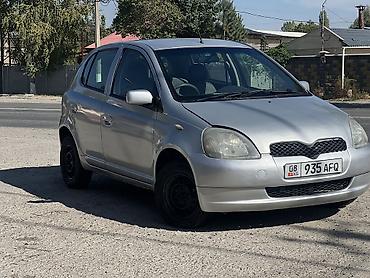 Toyota: Toyota Vitz: 2000 г., 1 л, Бензин, Хэтчбэк — 2
