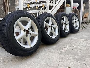 мониторы на подголовник: Комплект автоаксессуаров: 1) Шины зимние Yokohama iceGUARD iG60 - — 7