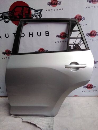 Другие автозапчасти: Дверь Toyota Rav4 XA30 2AZ-FE 2006 задн. лев. (б/у)